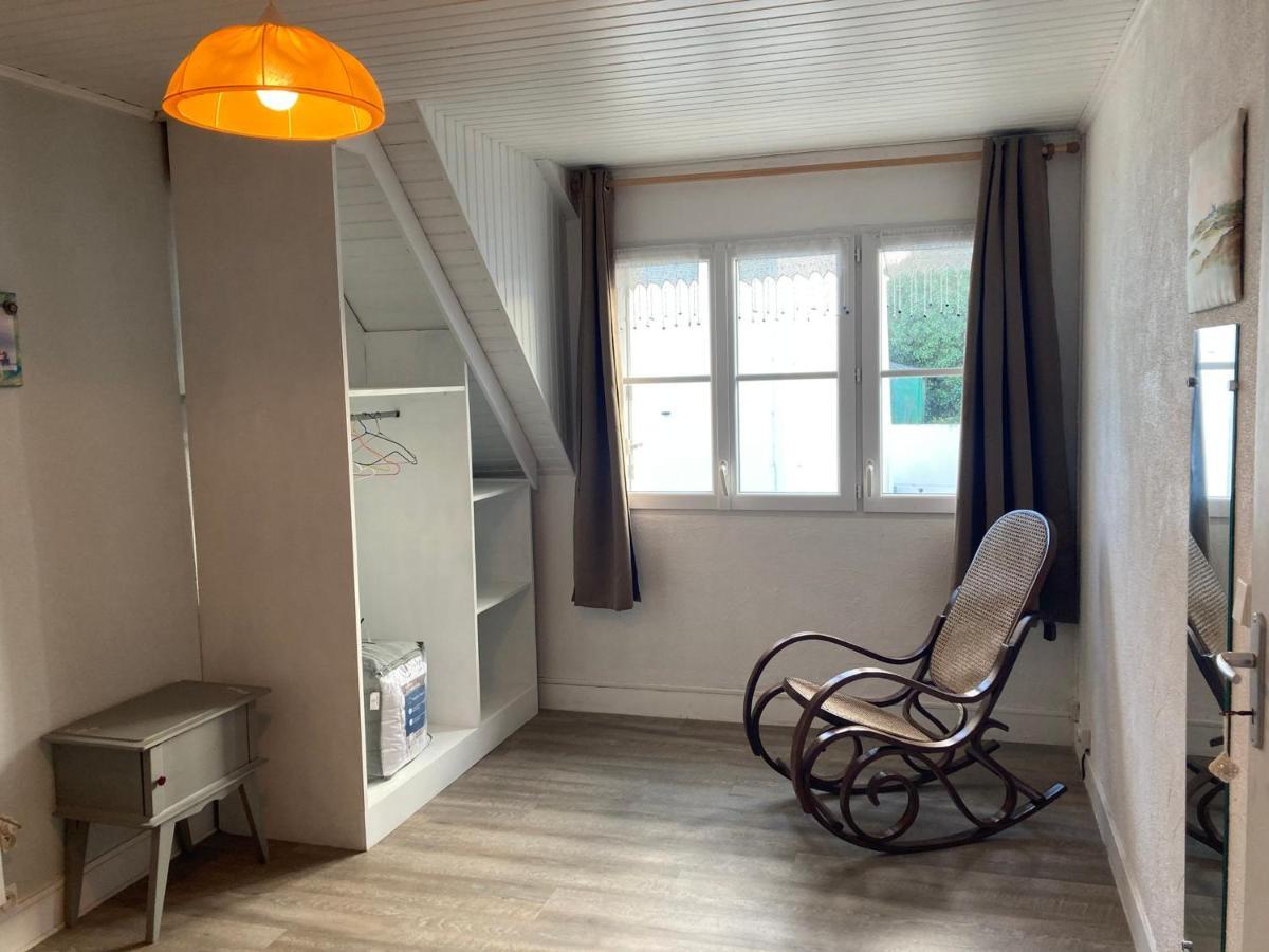Maison Cosy Avec Jardin, Centre De Sauzon, 200M Du Port, 3 Chambres, Wifi, Terrasse Et Barbecue - Fr-1-418-211 Eksteriør bilde